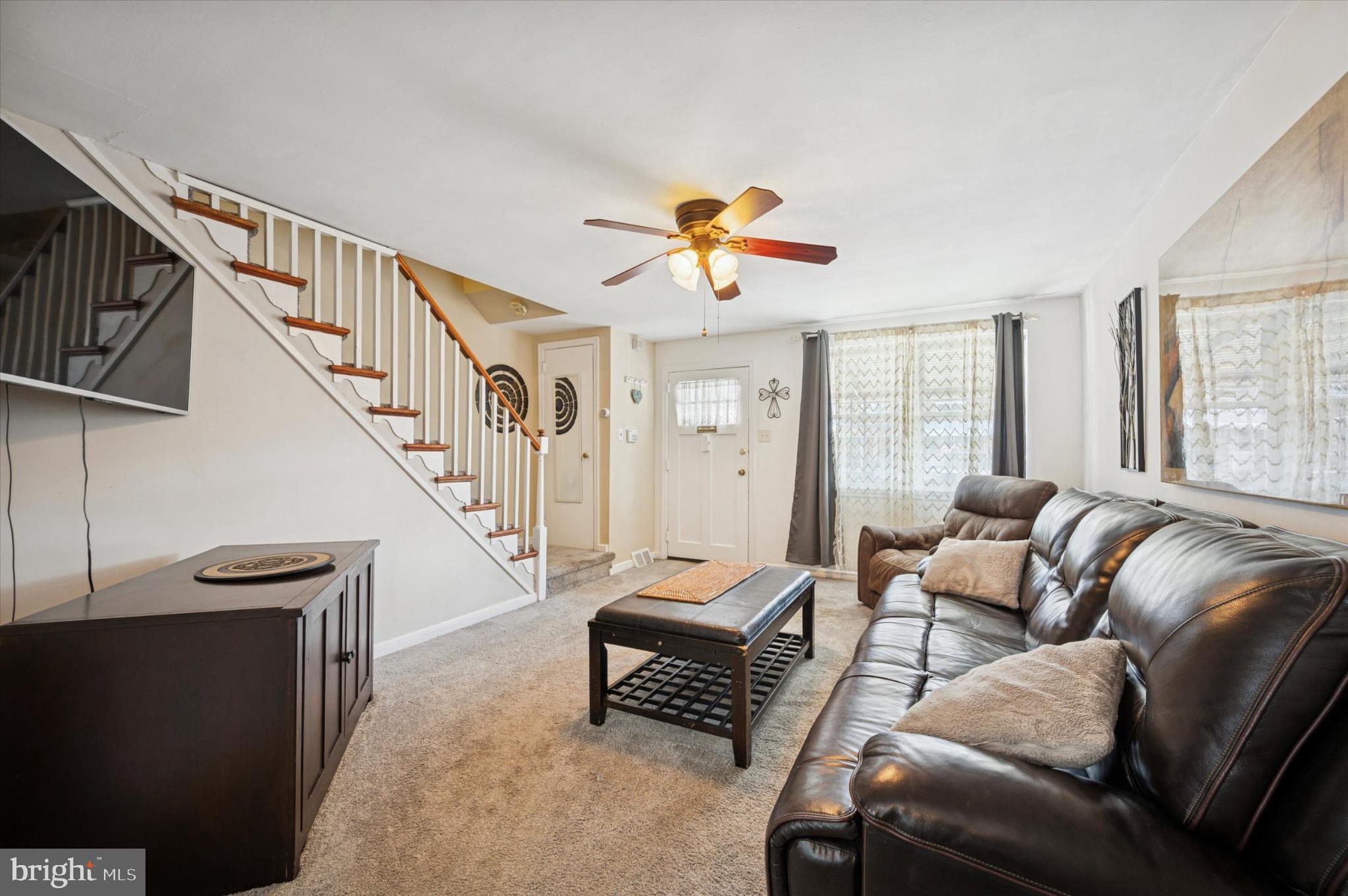 LAWNCREST - Residential