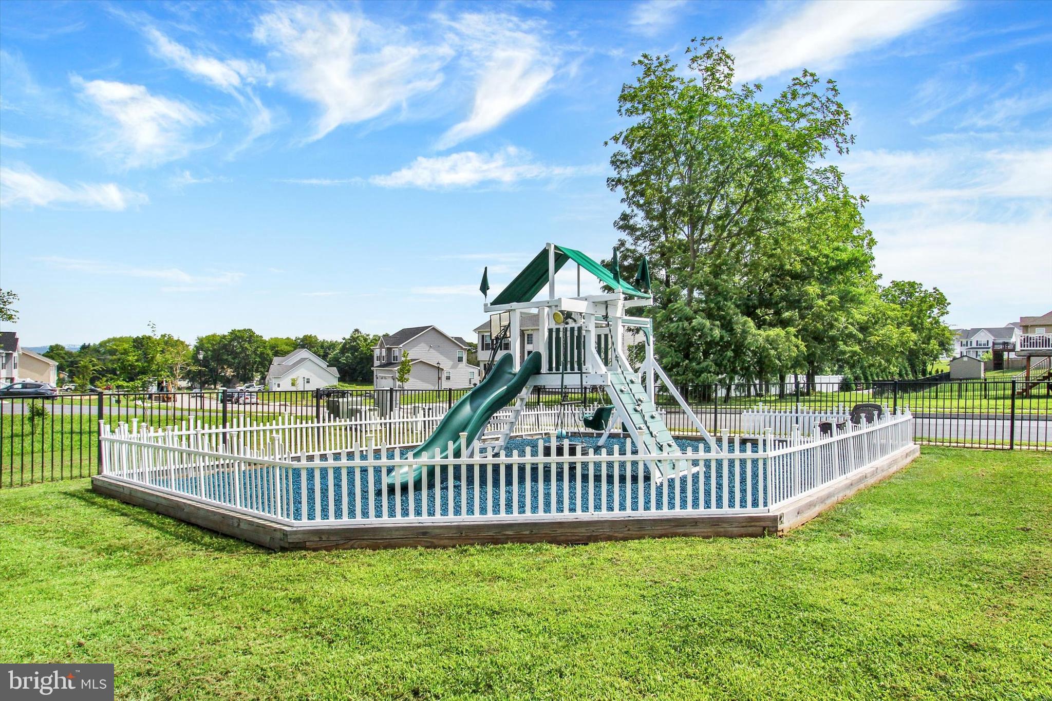 STONEWICKE - Residential