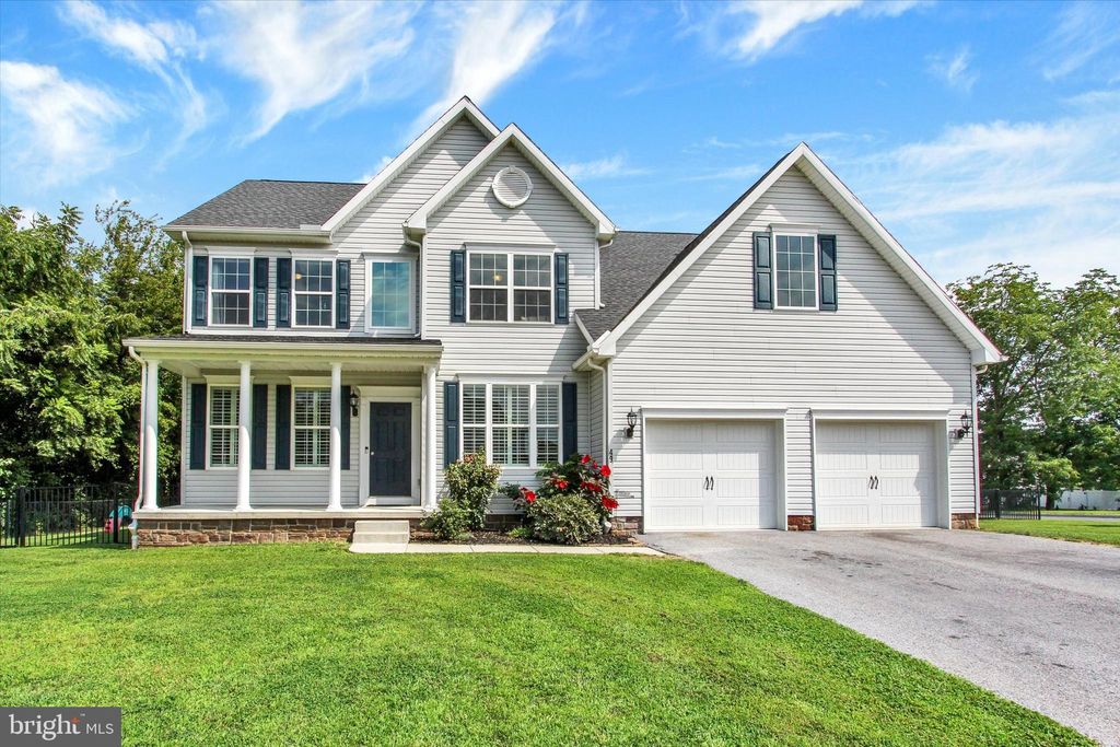 Photo of 49 Red Rock Run, HANOVER, PA 17331 (MLS # PAYK2086832)