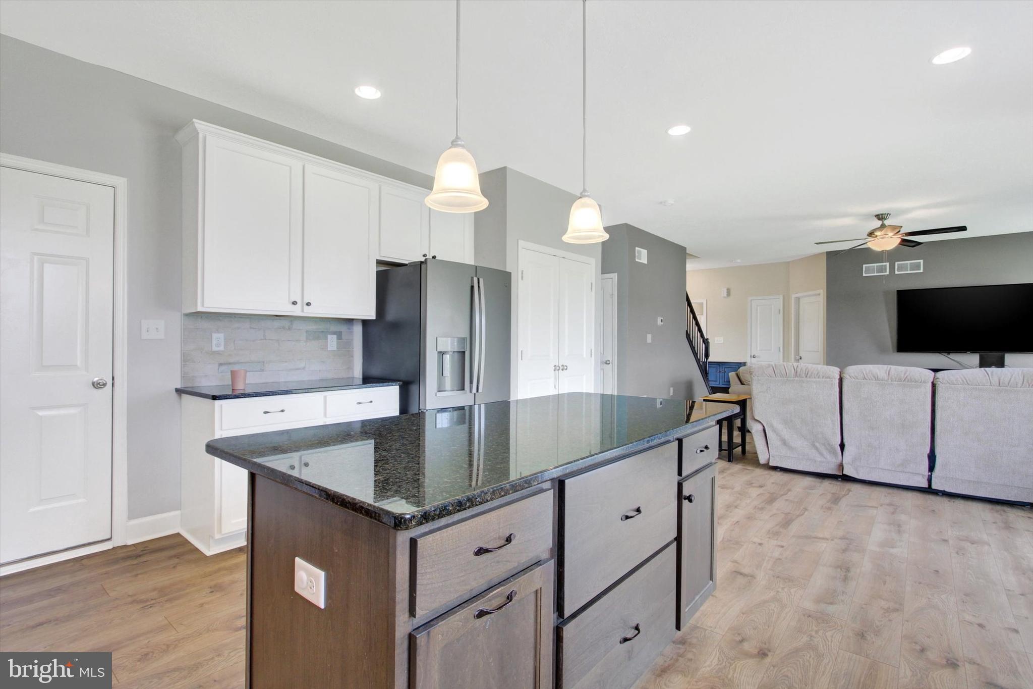 STONEWICKE - Residential