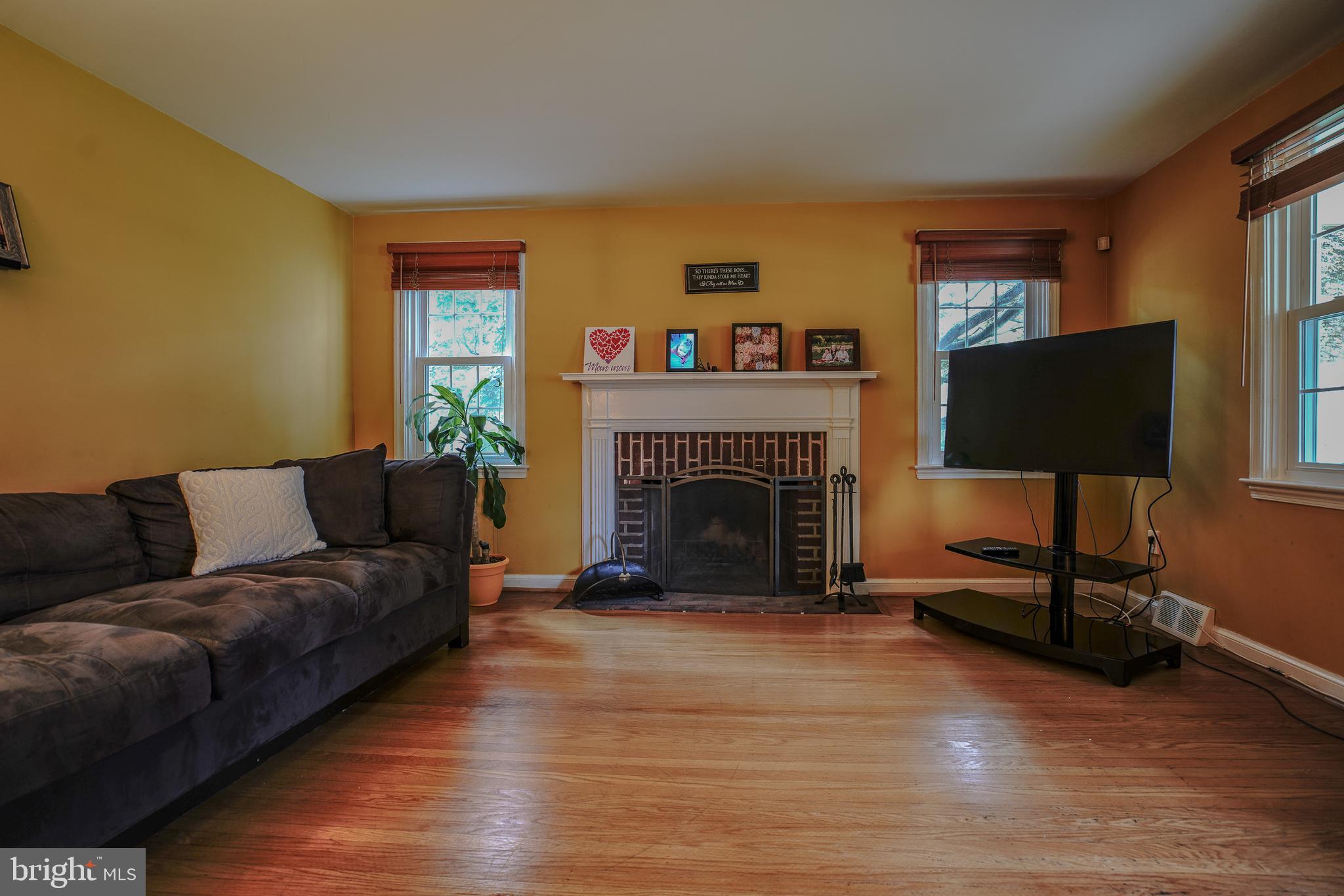 OAK LANE MANOR - Residential
