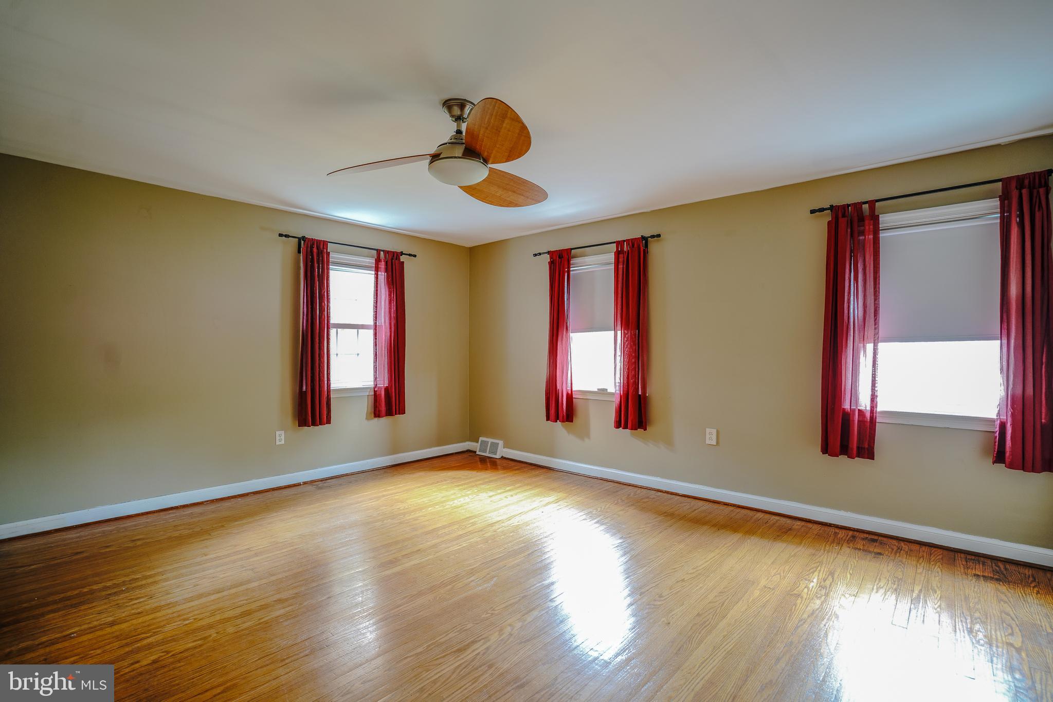 OAK LANE MANOR - Residential