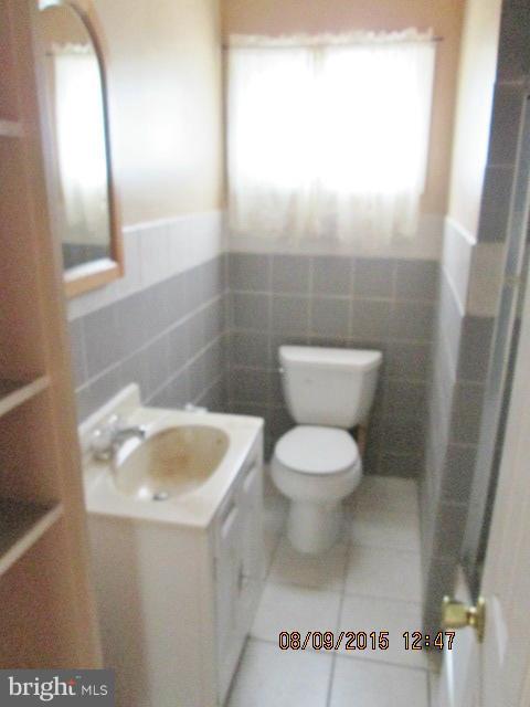 HALFWAY - Residential