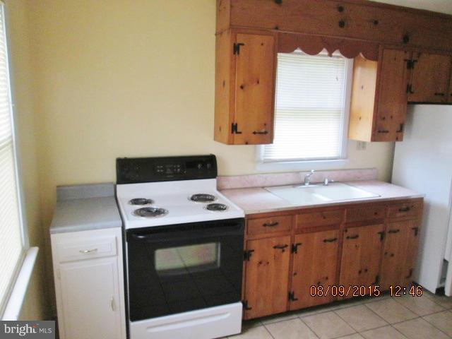 HALFWAY - Residential