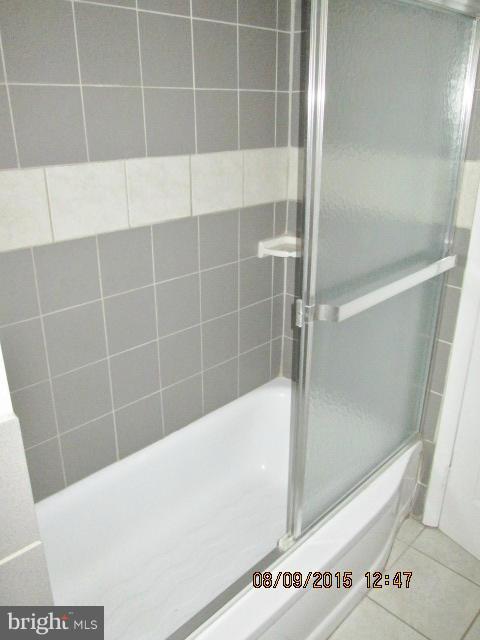 HALFWAY - Residential