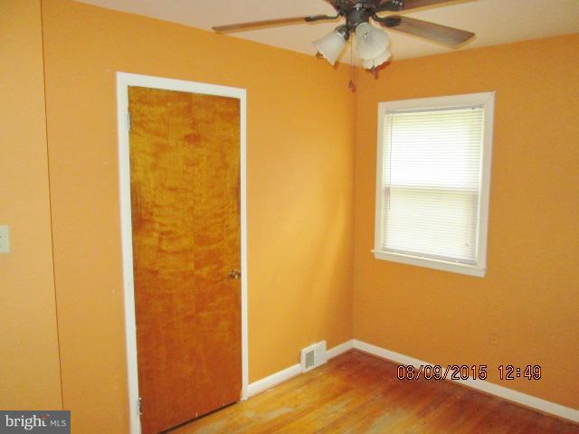 HALFWAY - Residential