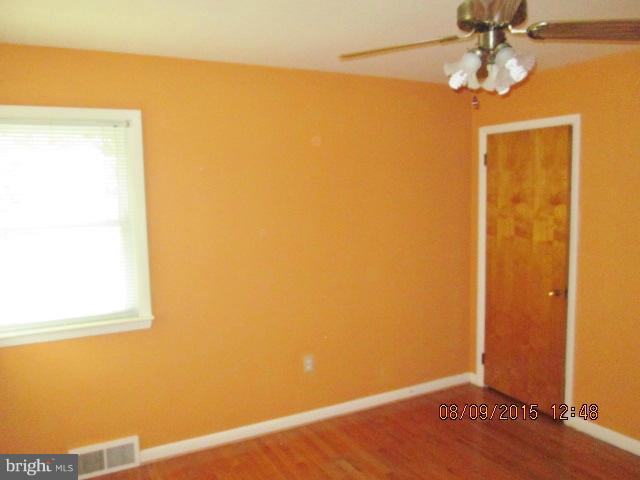 HALFWAY - Residential