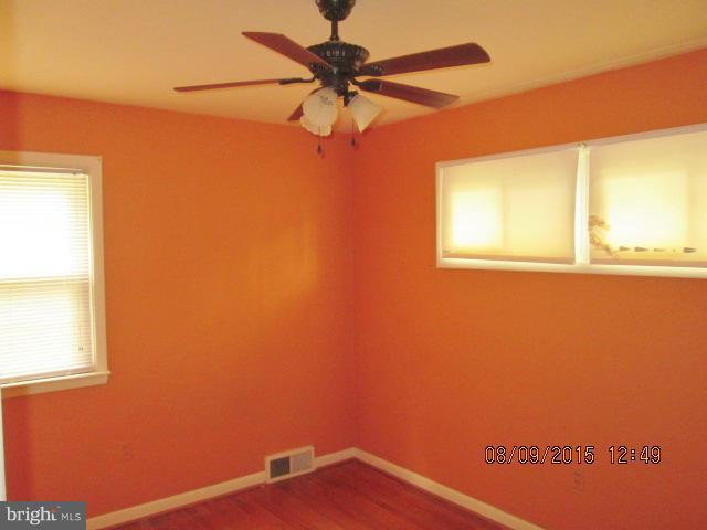 HALFWAY - Residential