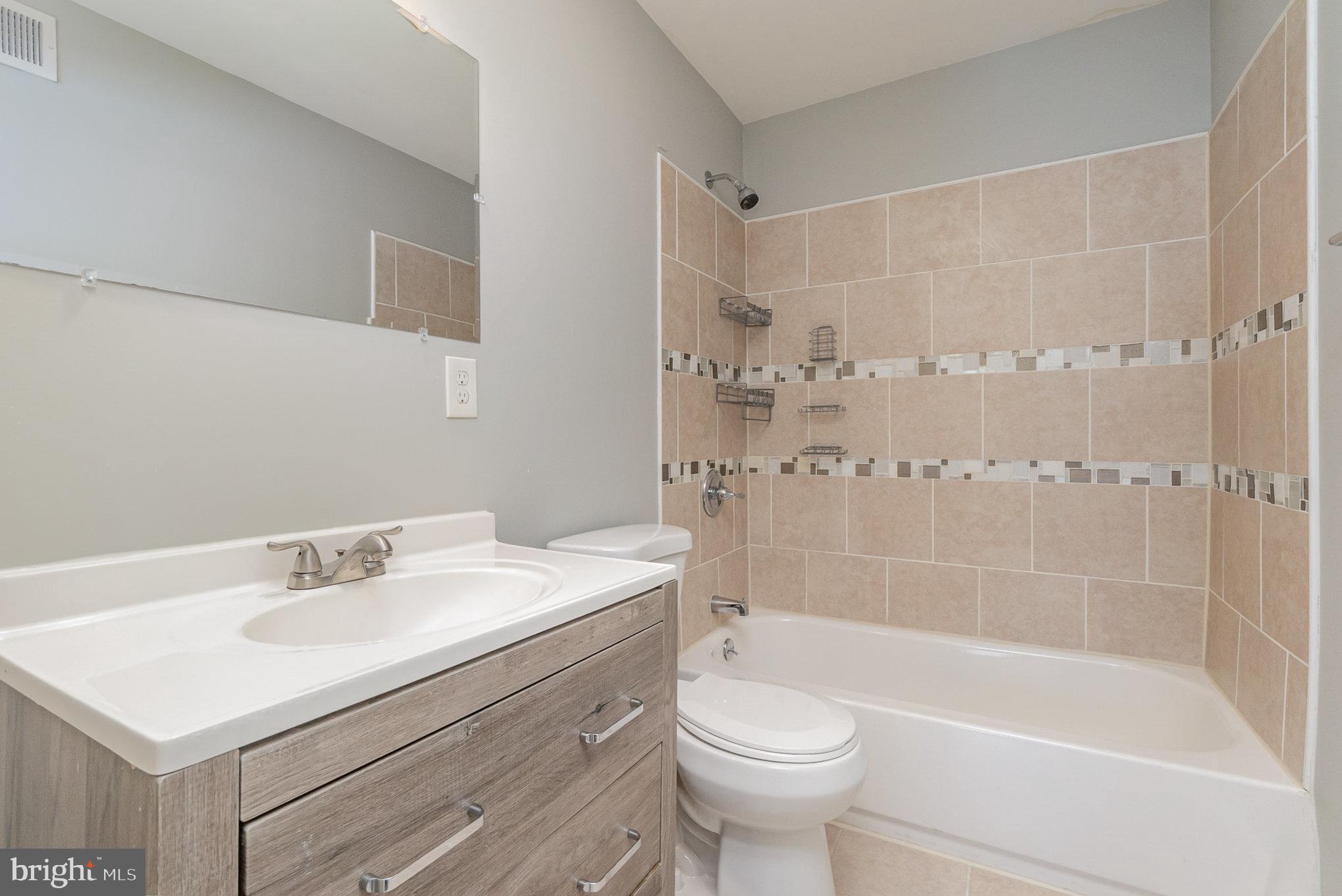 WASHINGTON VILLAGE - Residential