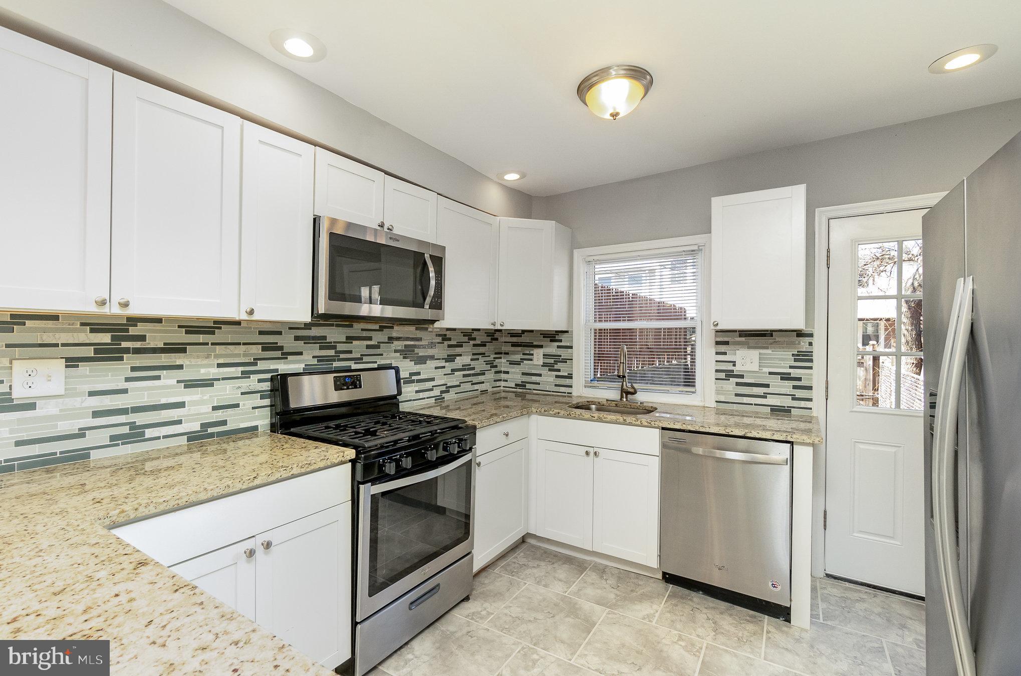 WASHINGTON VILLAGE - Residential