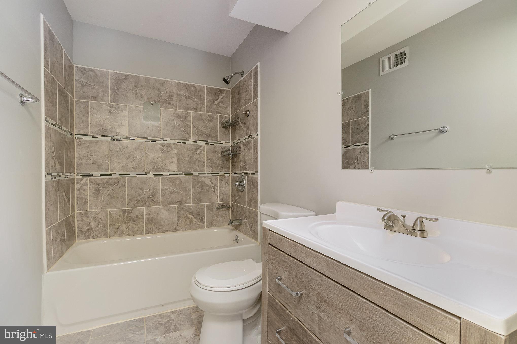 WASHINGTON VILLAGE - Residential