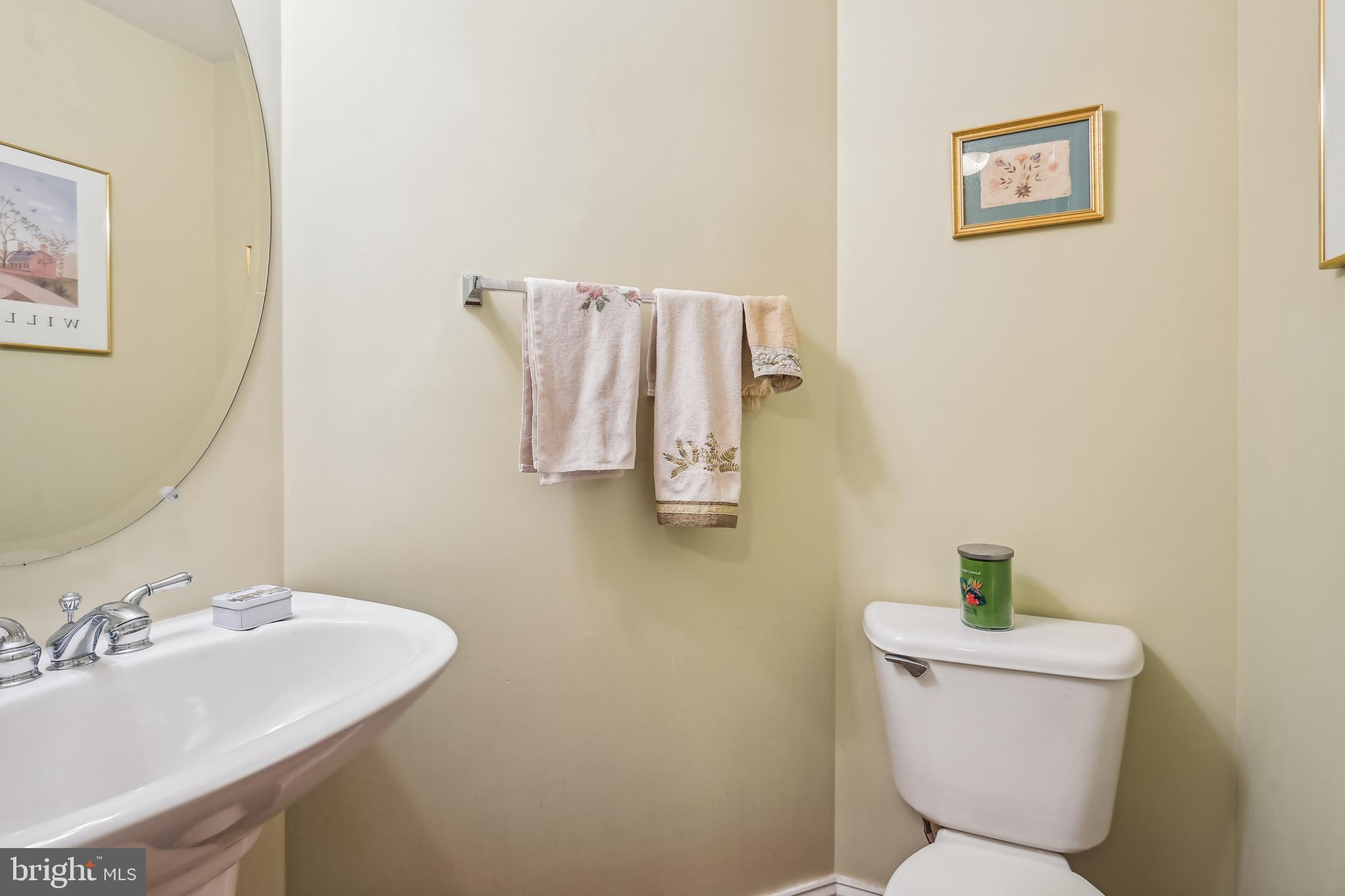 CORTLAND SQUARE - Residential