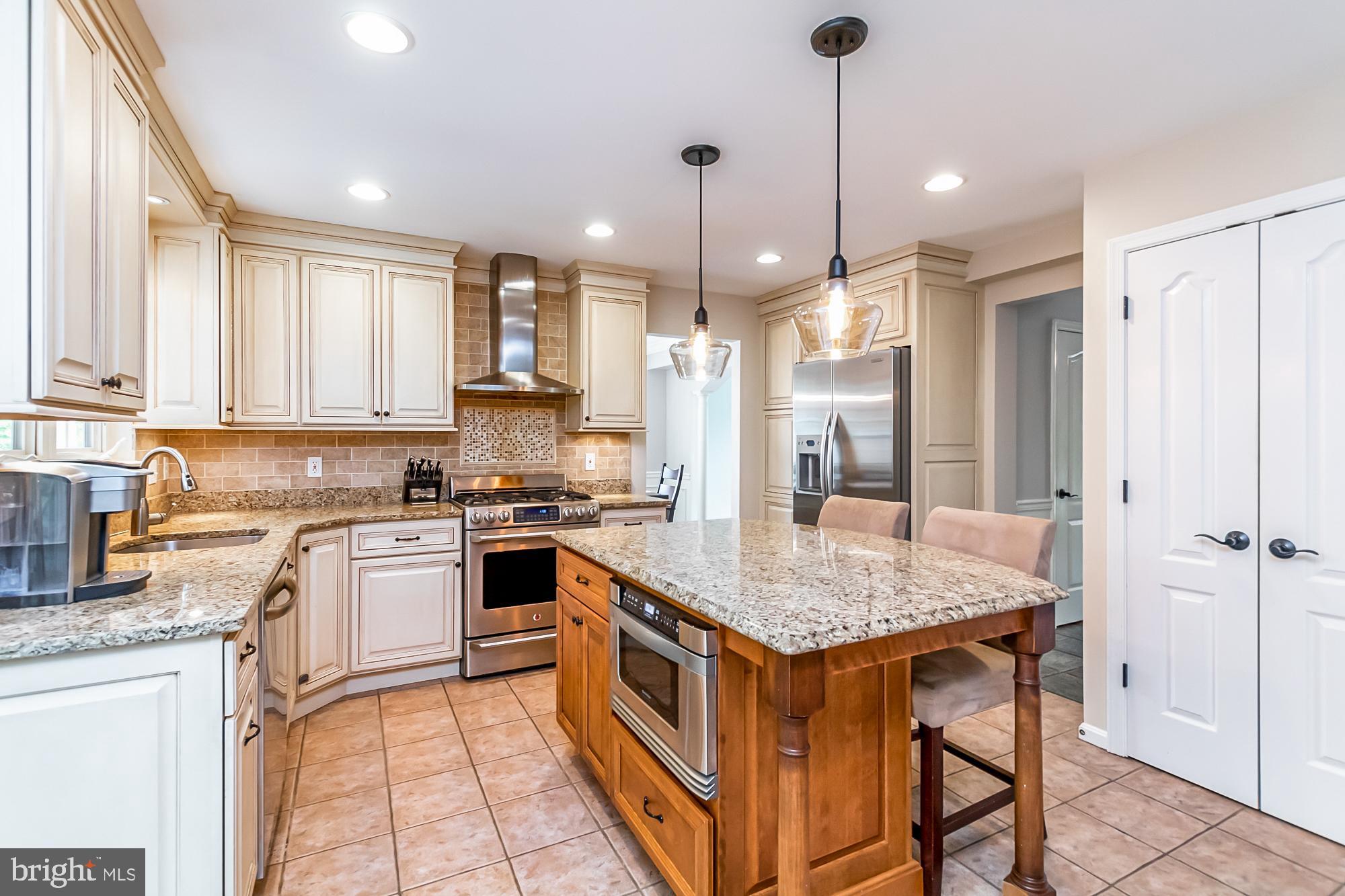 HICKORY OVERLOOK - Residential