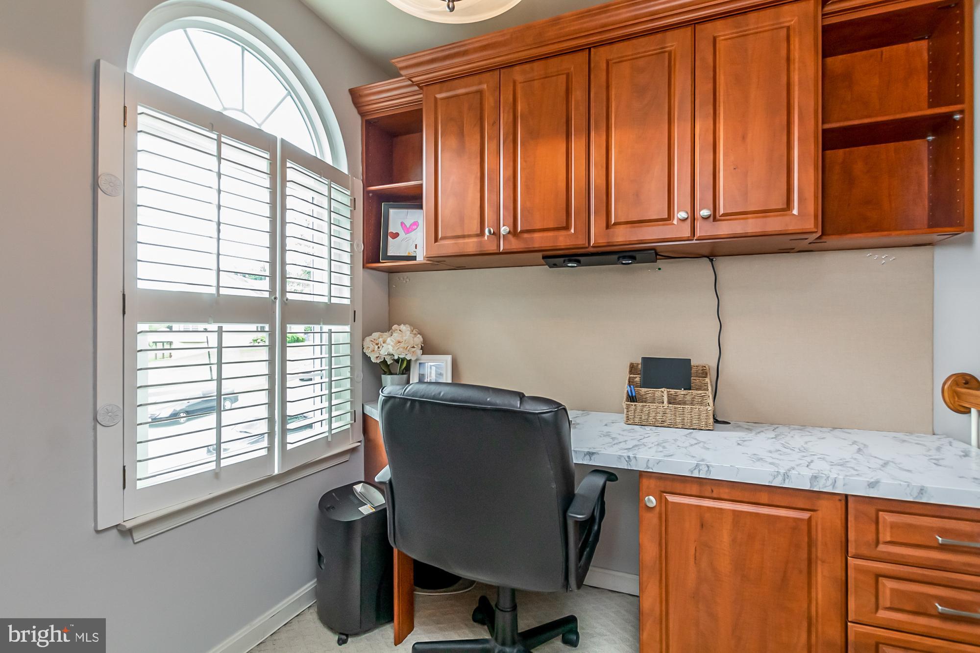 HICKORY OVERLOOK - Residential