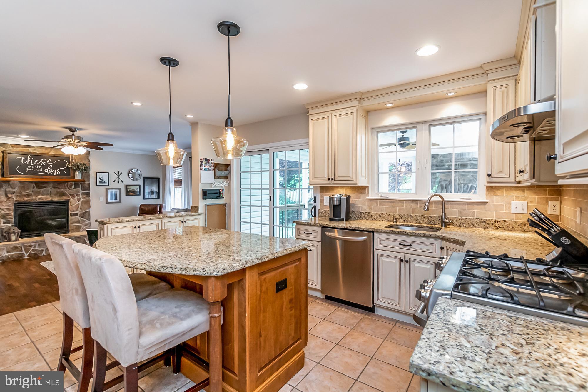 HICKORY OVERLOOK - Residential