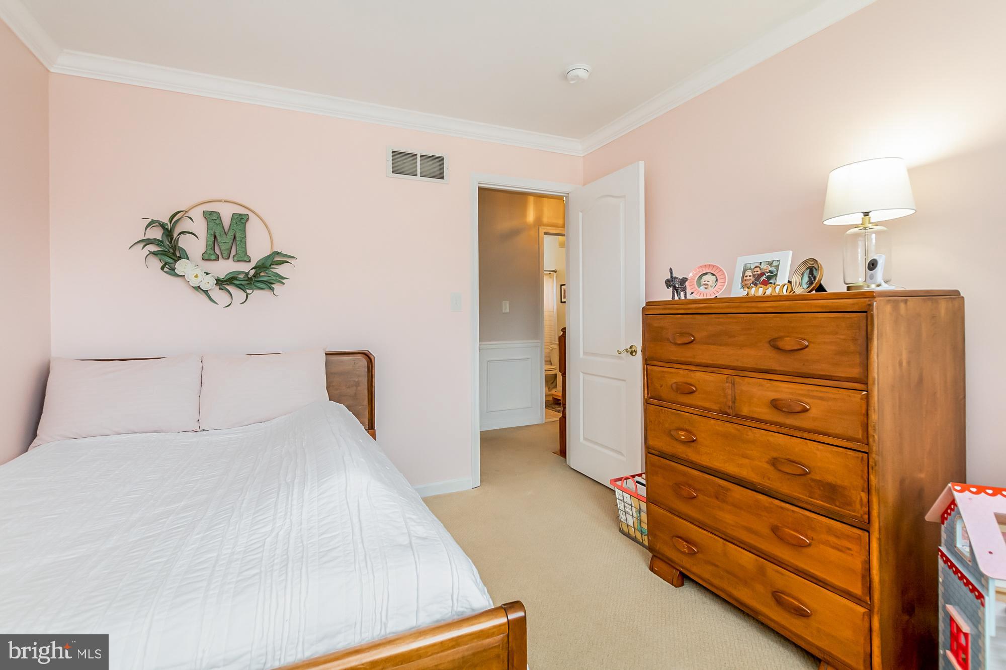 HICKORY OVERLOOK - Residential