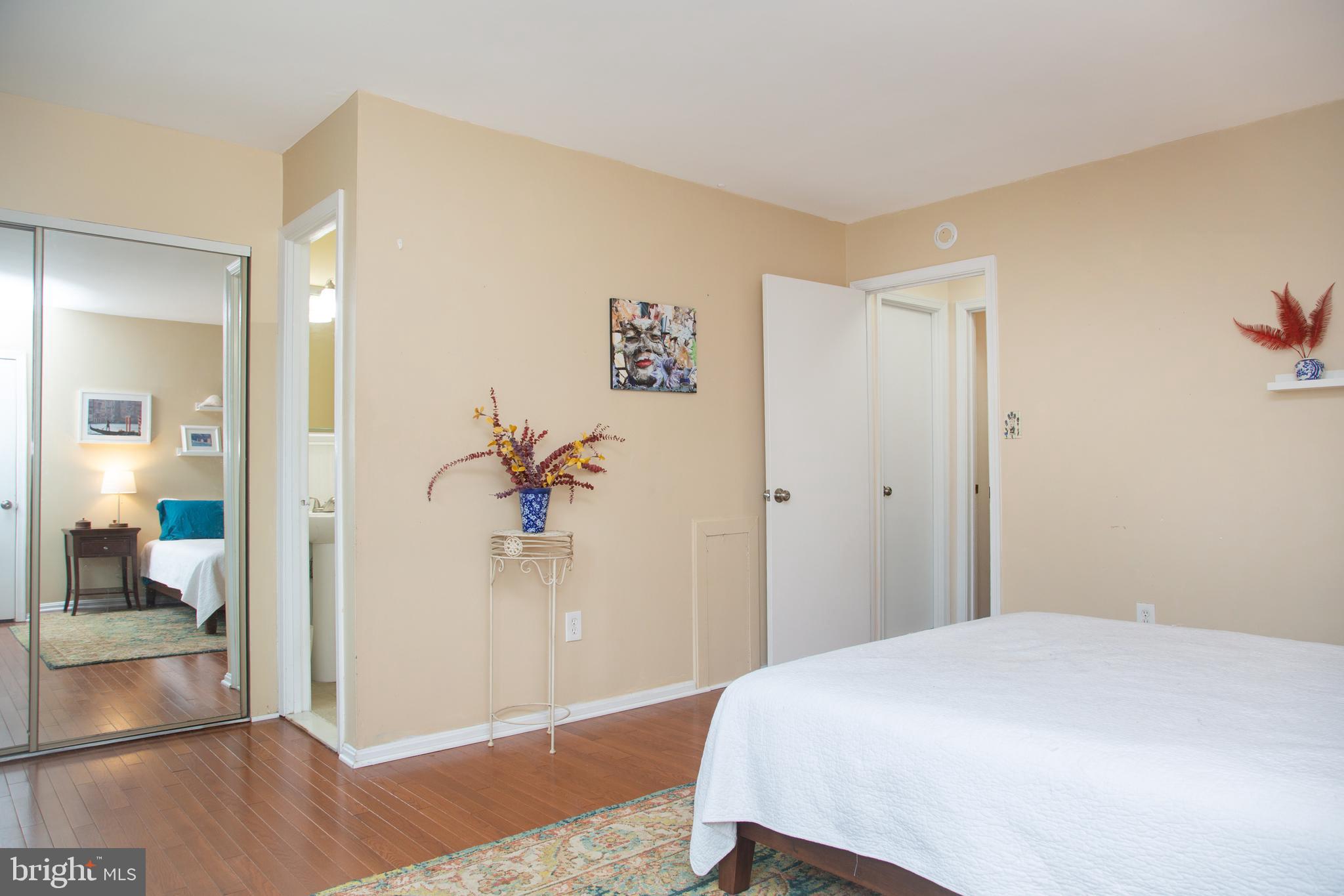 CHARLESTOWNE VILLAGE - Residential
