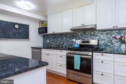 Condo For Sale - 7812 Lakecrest Drive<br/> Prince Georges County, GREENBELT, MD 20770