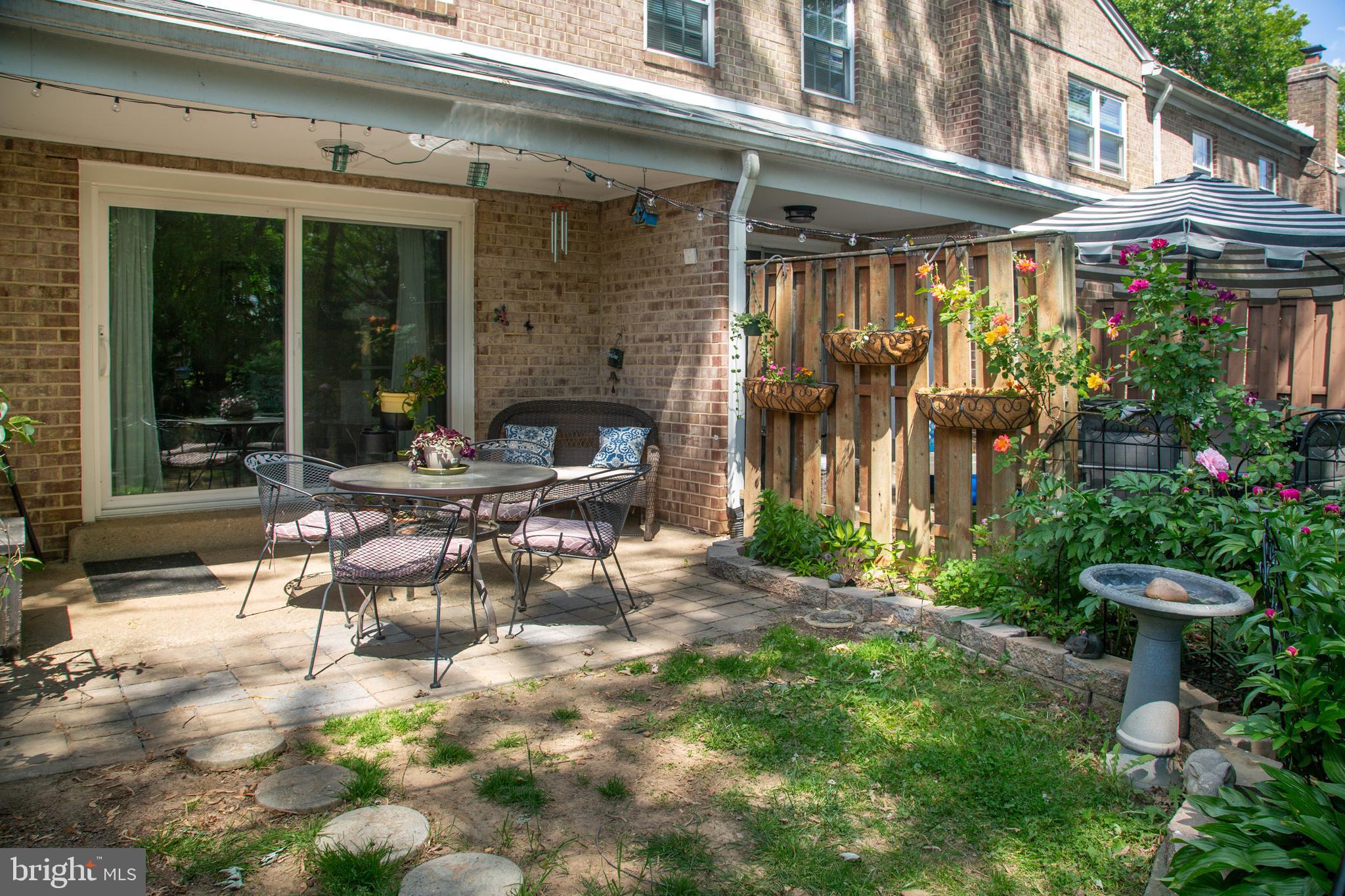 CHARLESTOWNE VILLAGE - Residential