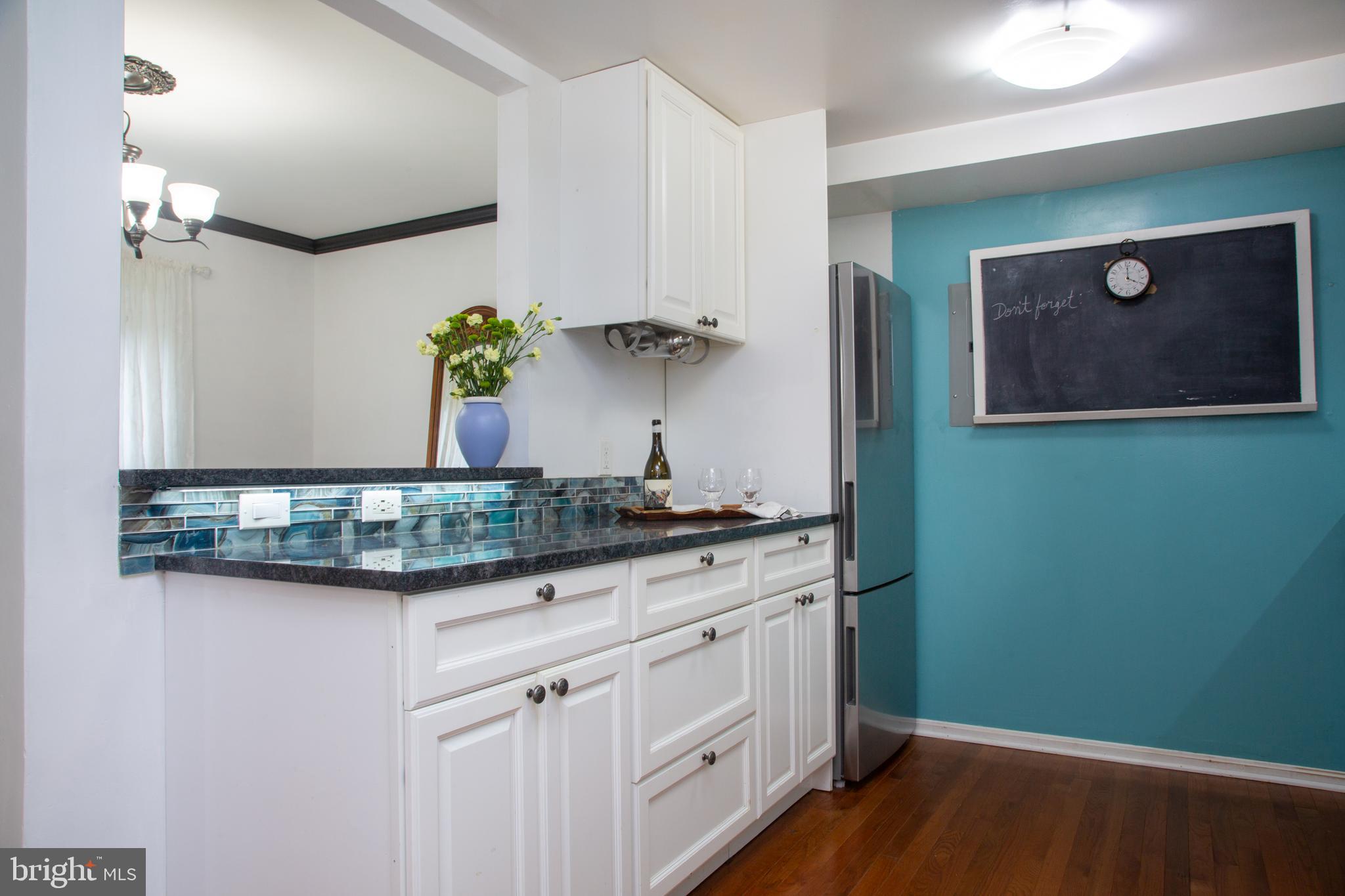 CHARLESTOWNE VILLAGE - Residential