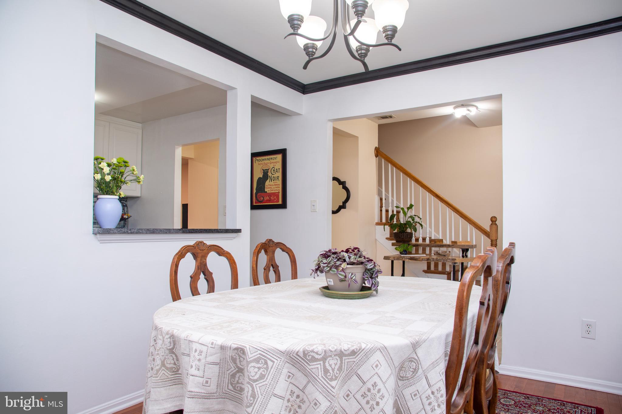 CHARLESTOWNE VILLAGE - Residential