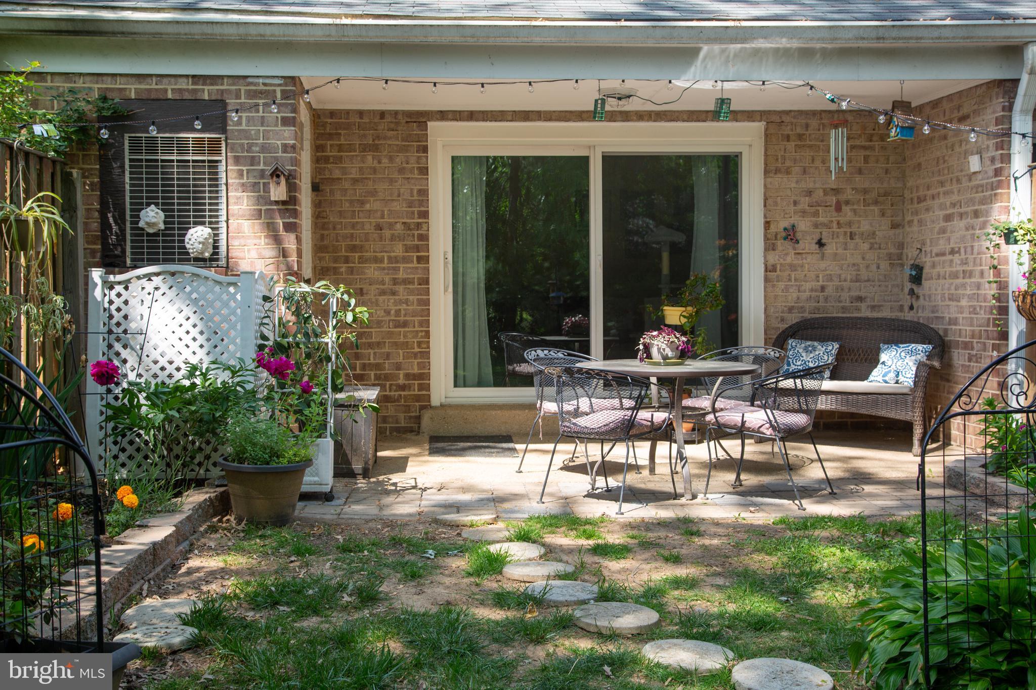 CHARLESTOWNE VILLAGE - Residential