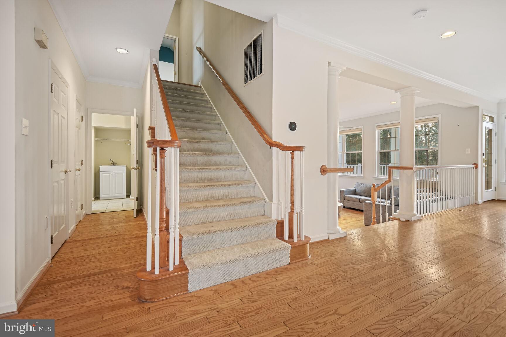 KENTLANDS - Residential