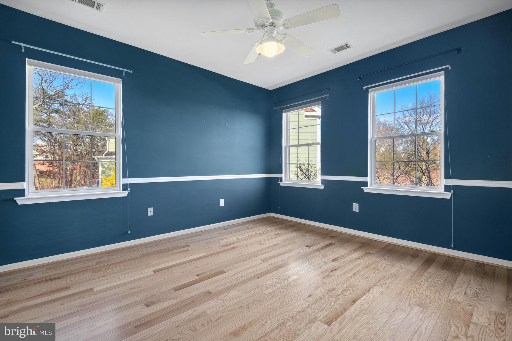 KENTLANDS - Residential