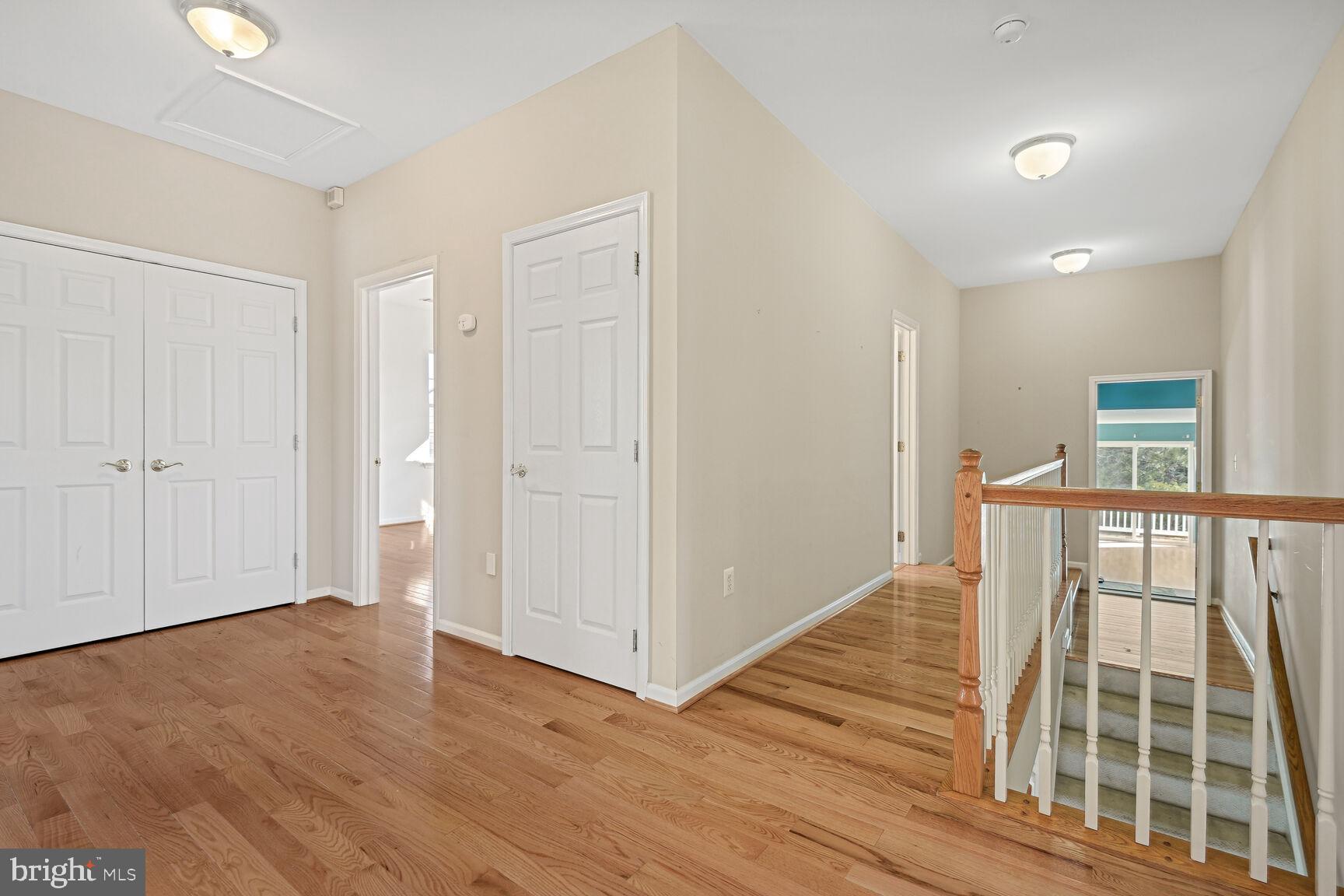 KENTLANDS - Residential