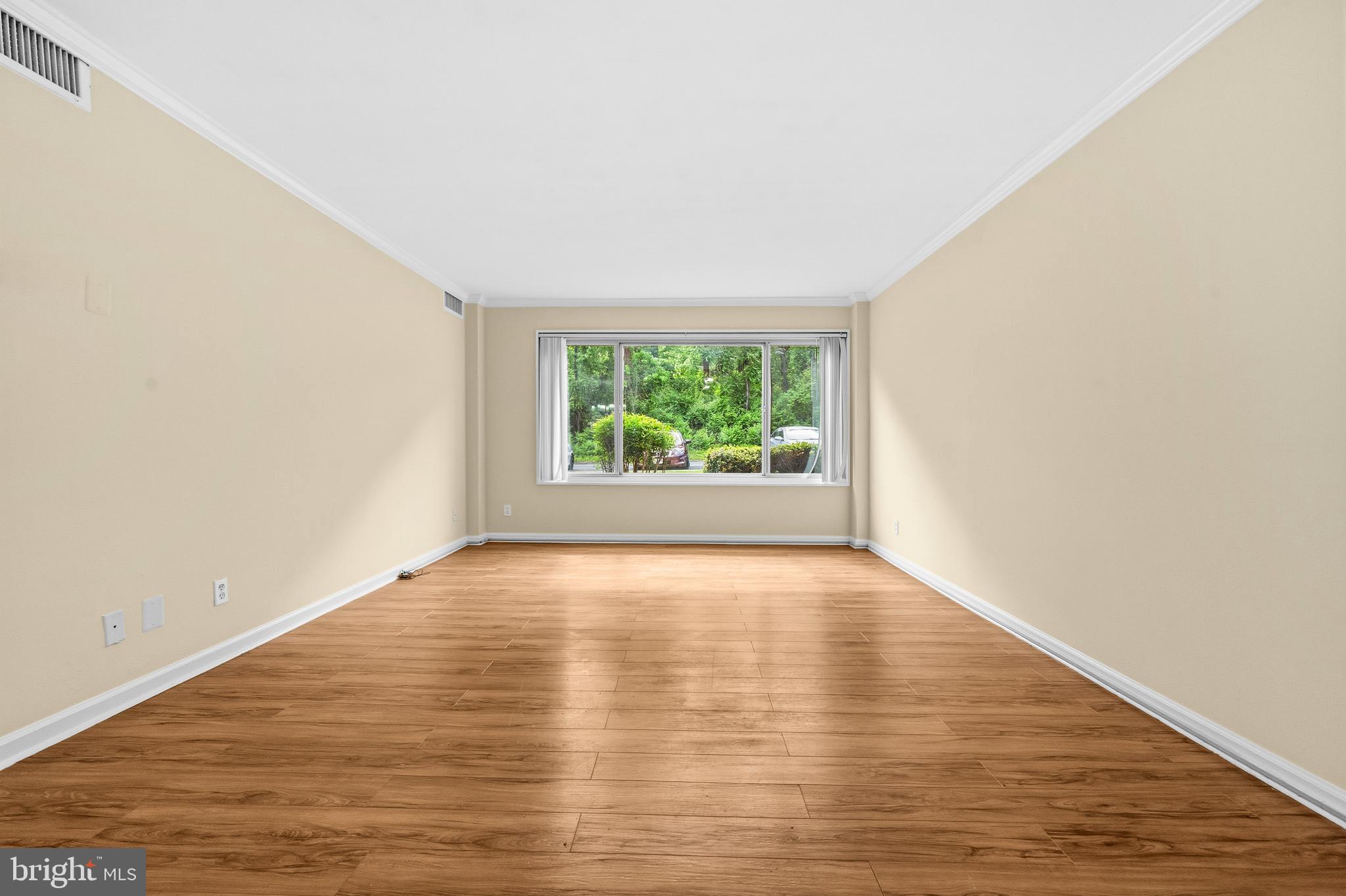 MAIN STREET GREEN - Residential