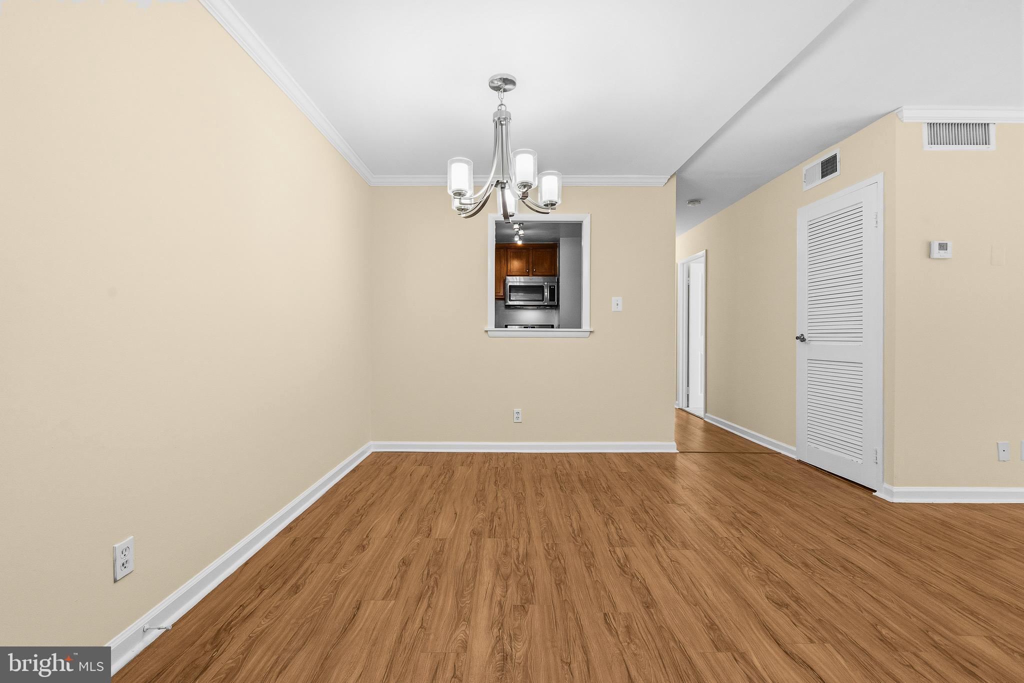 MAIN STREET GREEN - Residential