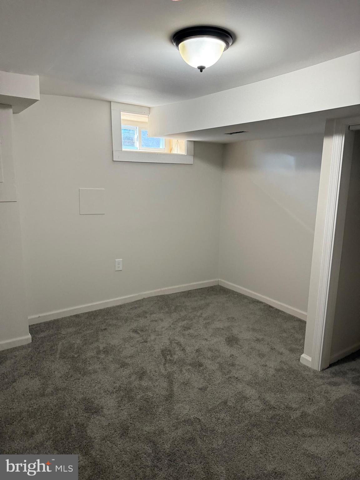 HIGHLANDTOWN - Residential Lease