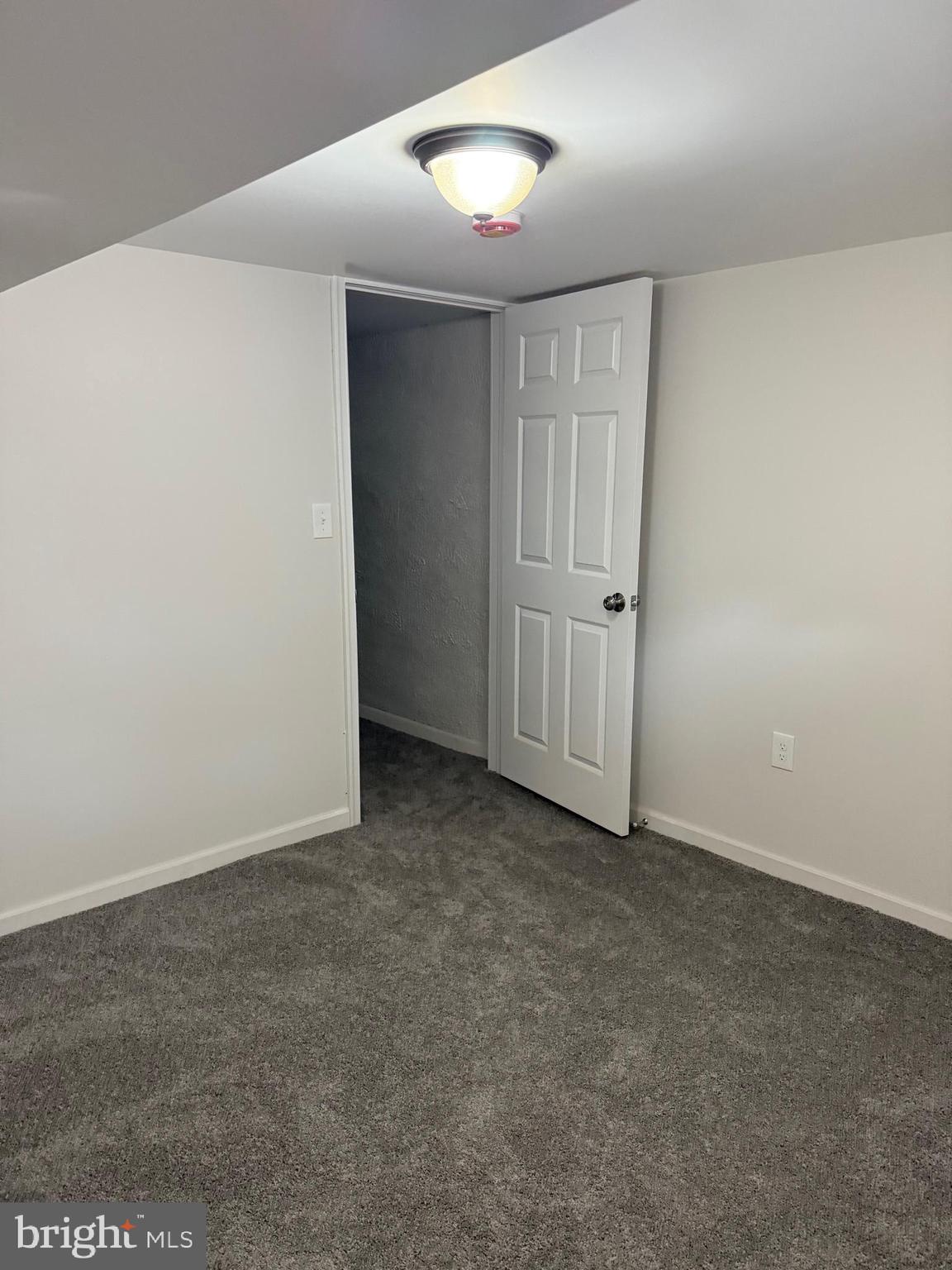 HIGHLANDTOWN - Residential Lease