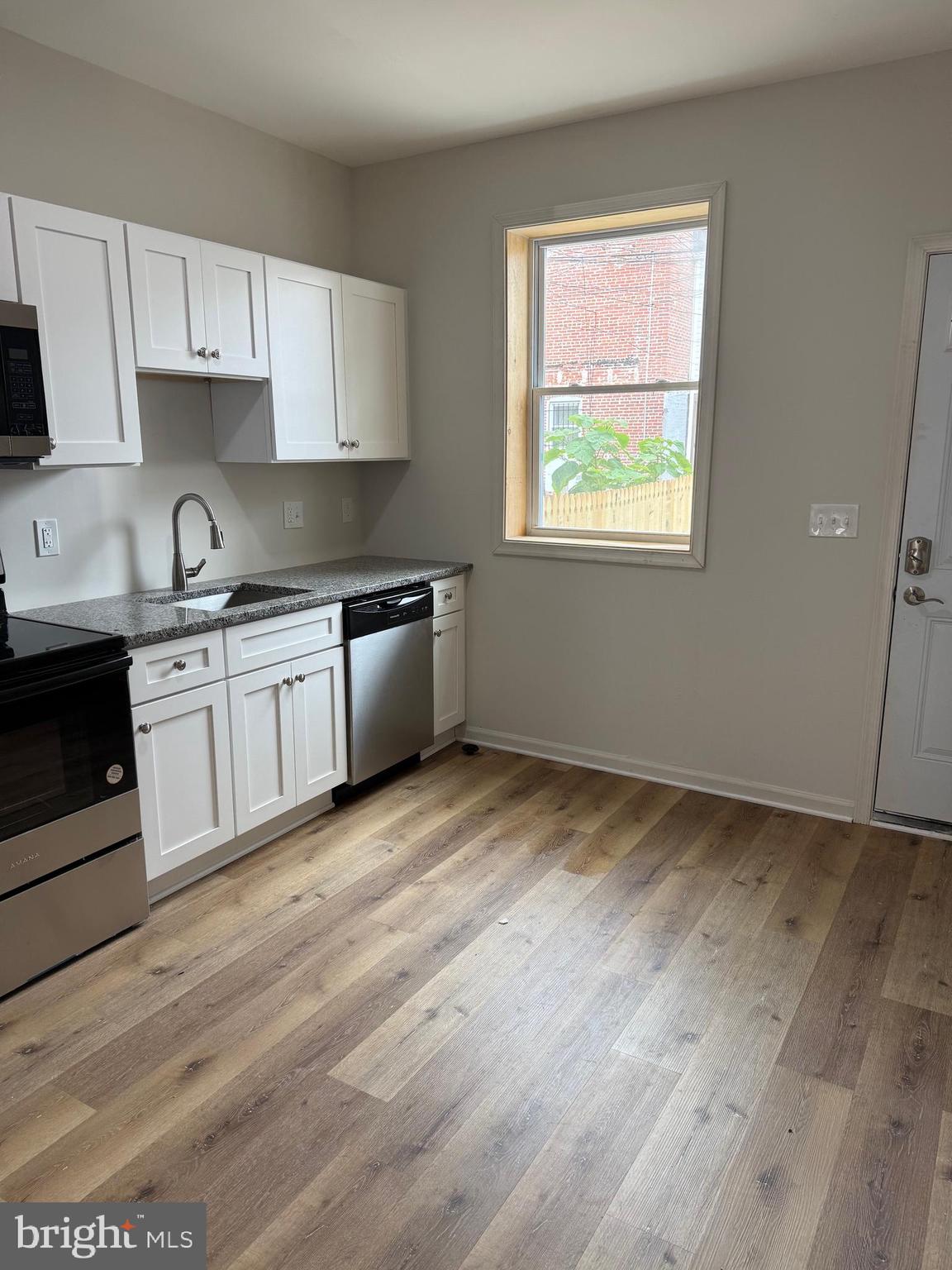 HIGHLANDTOWN - Residential Lease