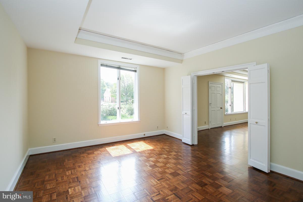 8101 CONN AVE - Residential