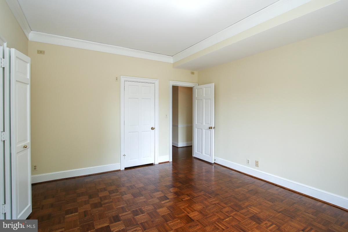 8101 CONN AVE - Residential