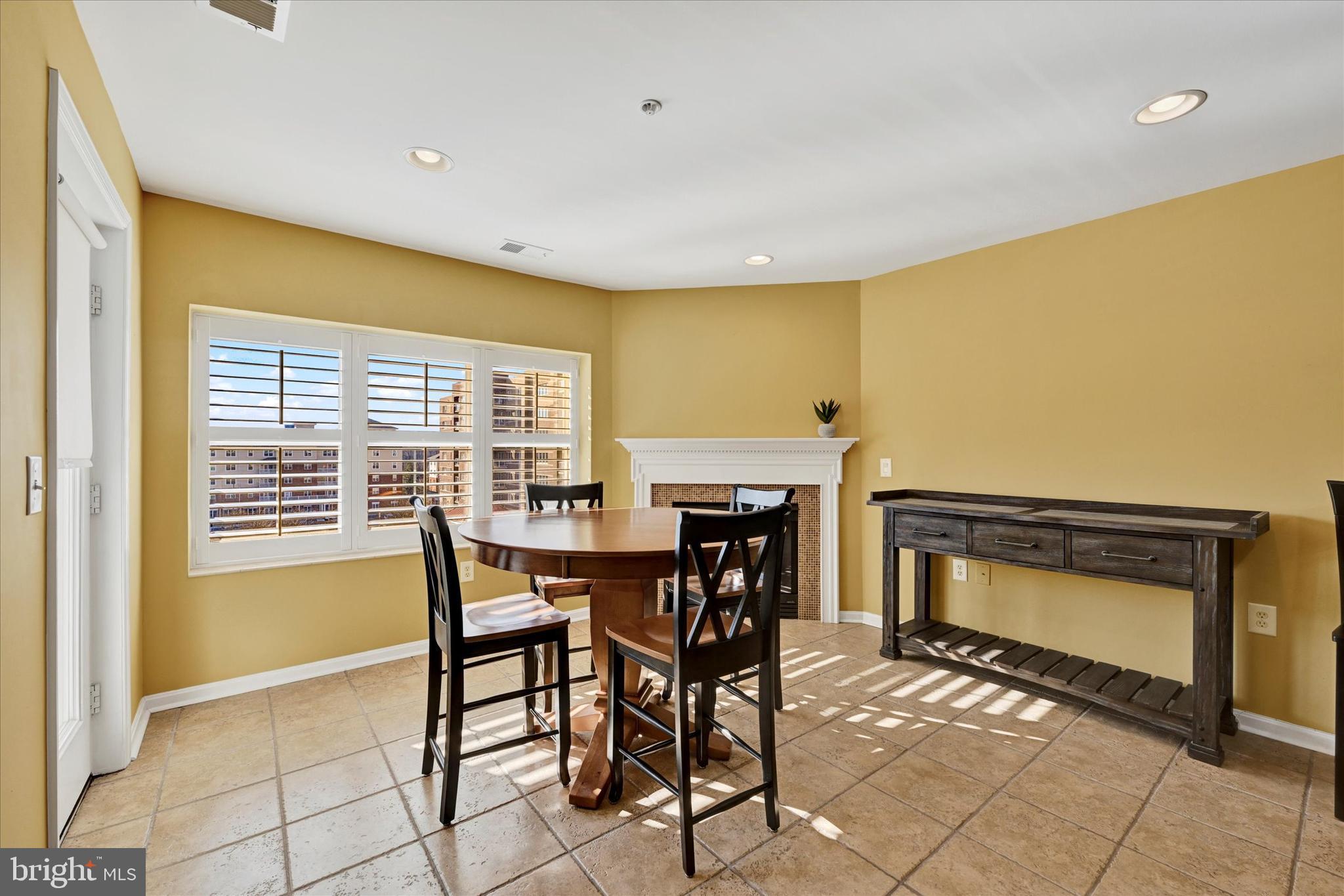 MAYS CHAPEL NORTH - Residential