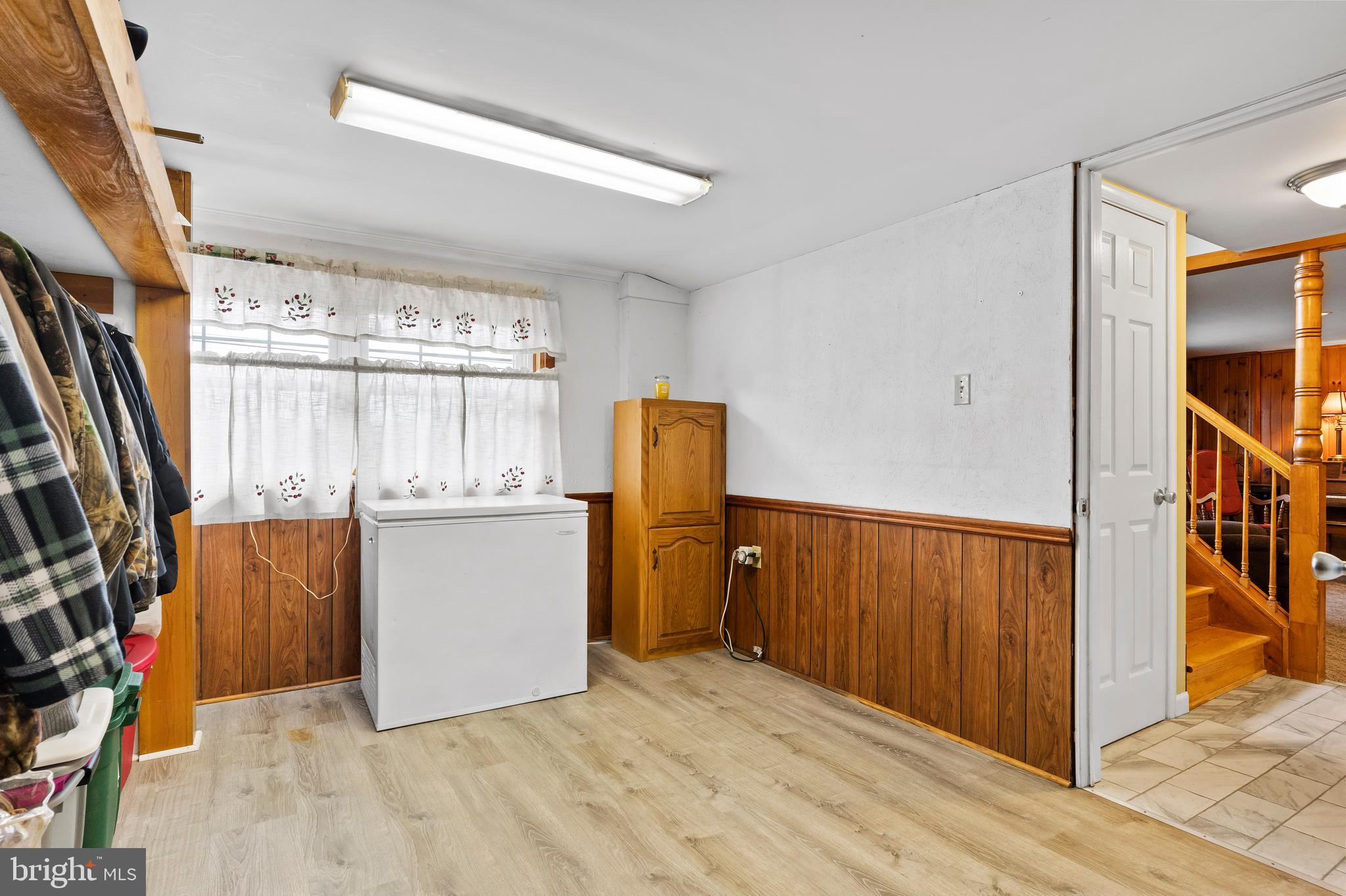 GRANDVIEW ACRES - Residential