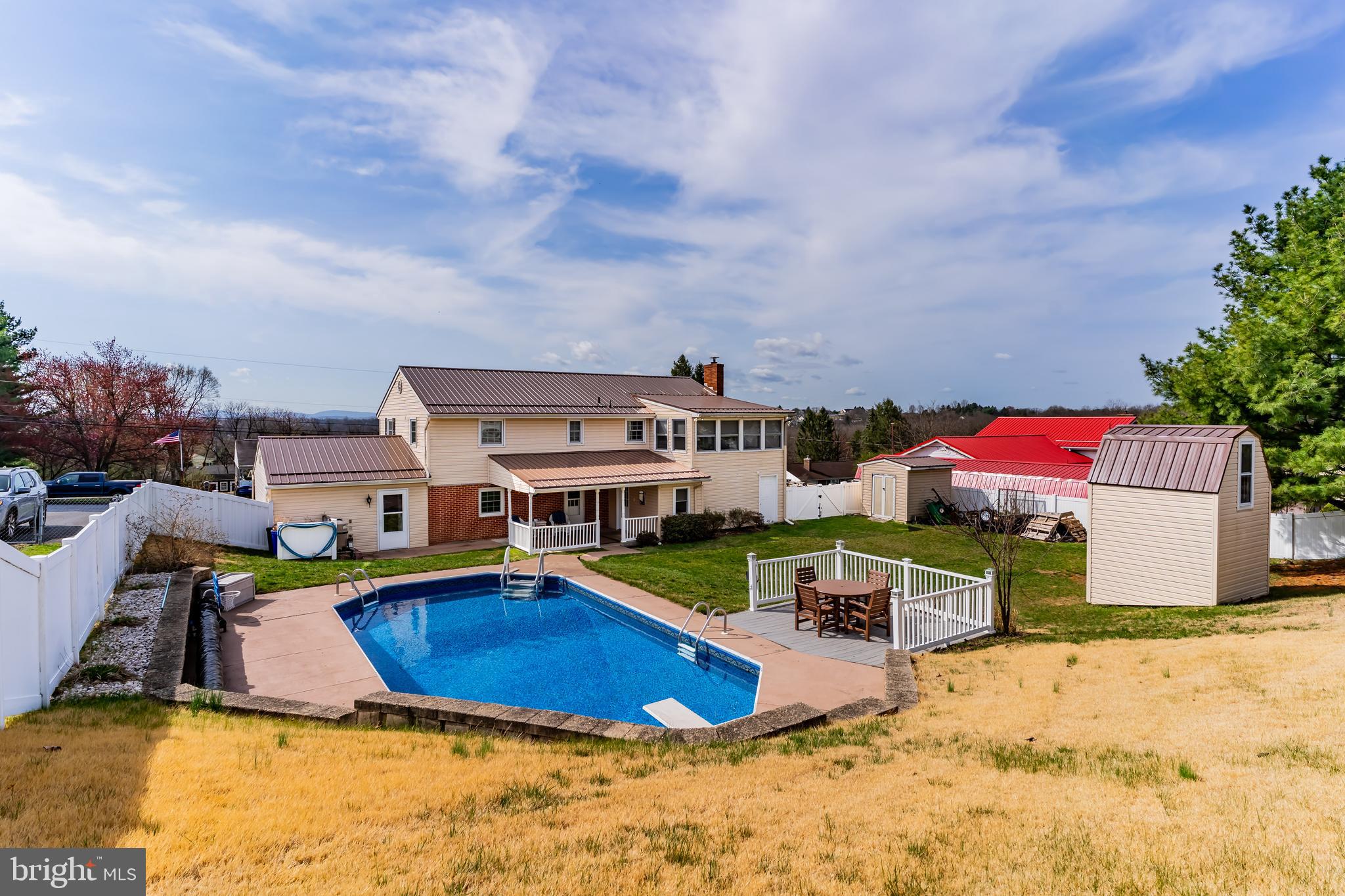 GRANDVIEW ACRES - Residential