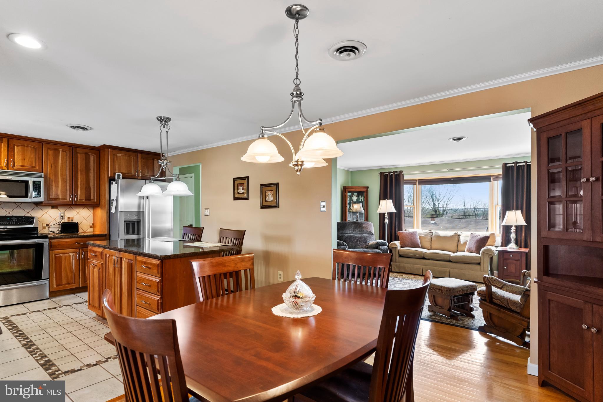 GRANDVIEW ACRES - Residential