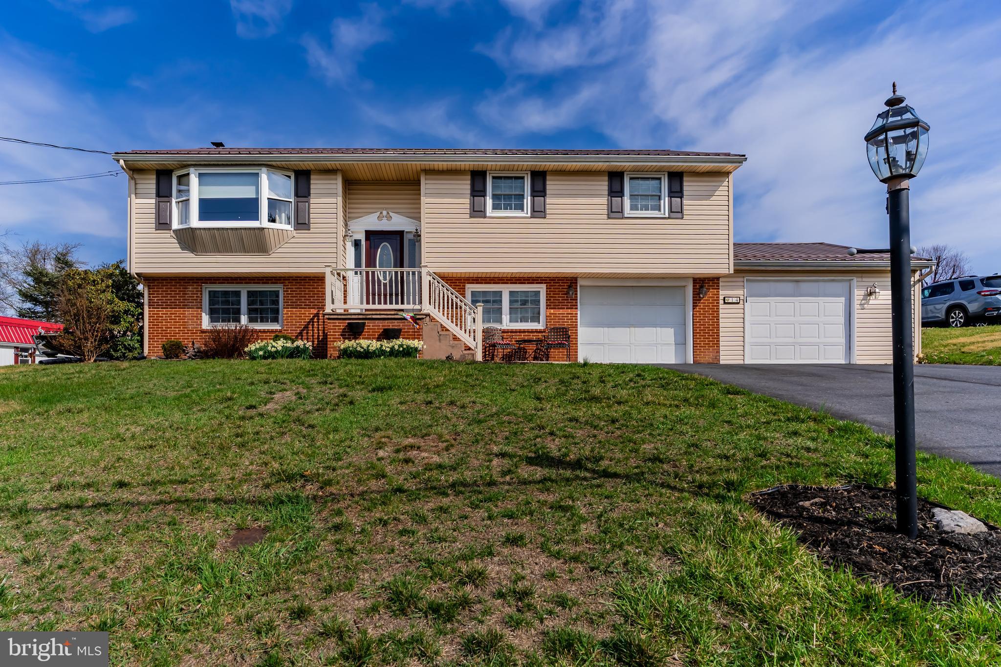 GRANDVIEW ACRES - Residential