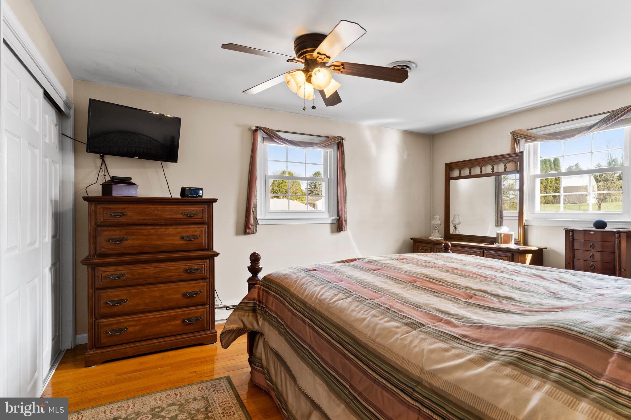 GRANDVIEW ACRES - Residential