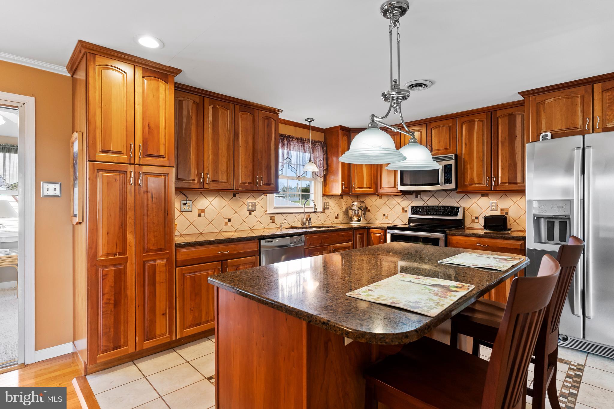 GRANDVIEW ACRES - Residential