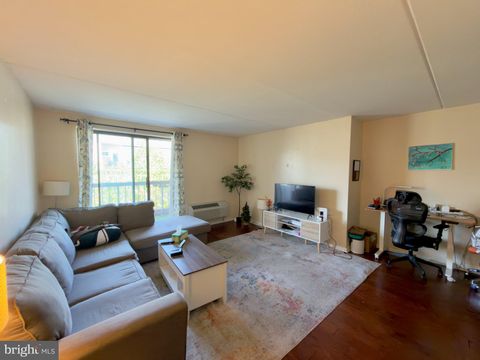 200 LOMBARD STREET 534 PHILADELPHIA PA 19147