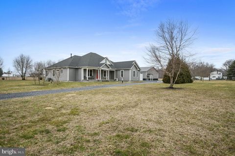 321 BLUE HERON ROAD DOVER DE 19904