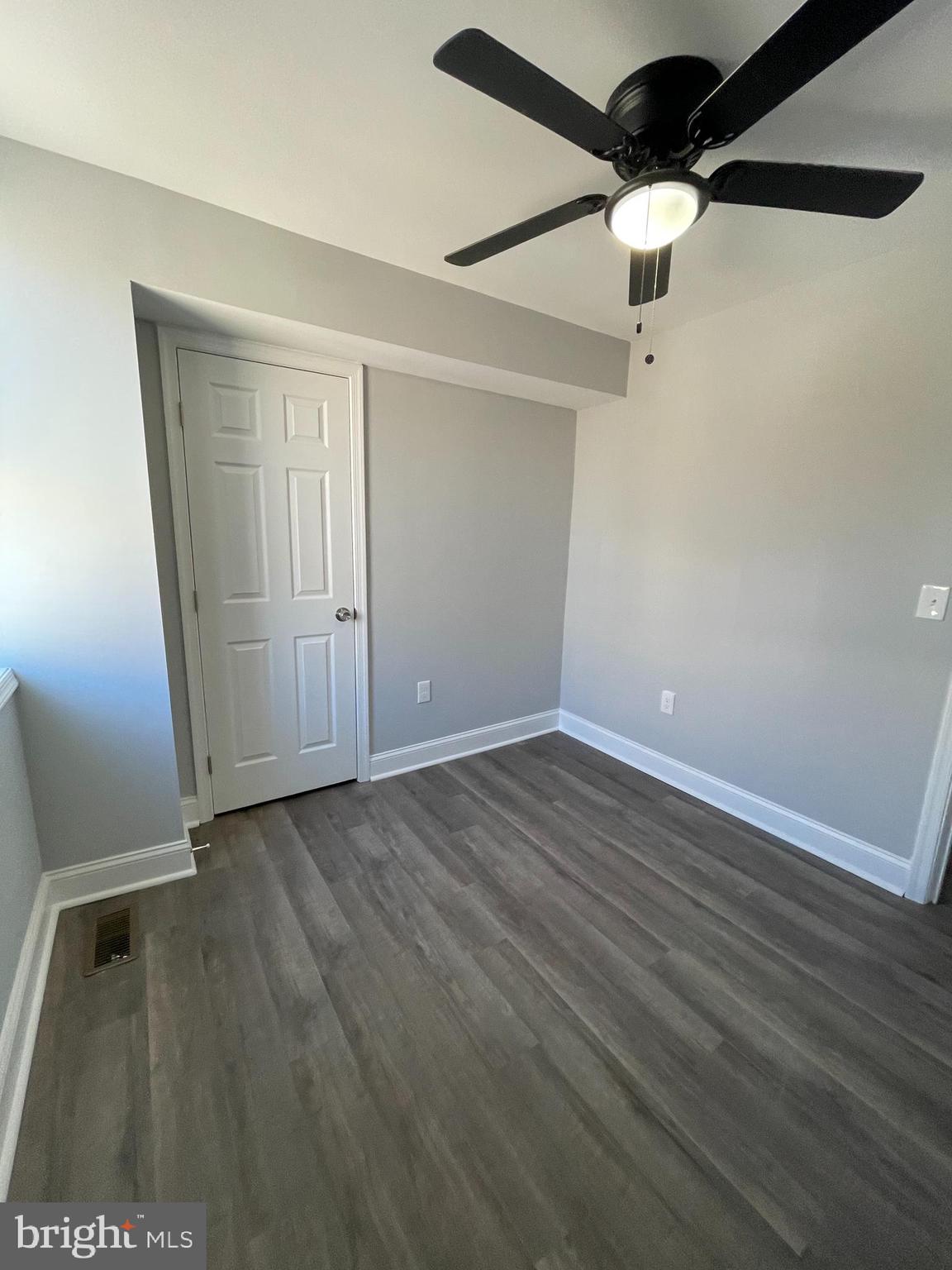 BROADWAY EAST - Residential Lease