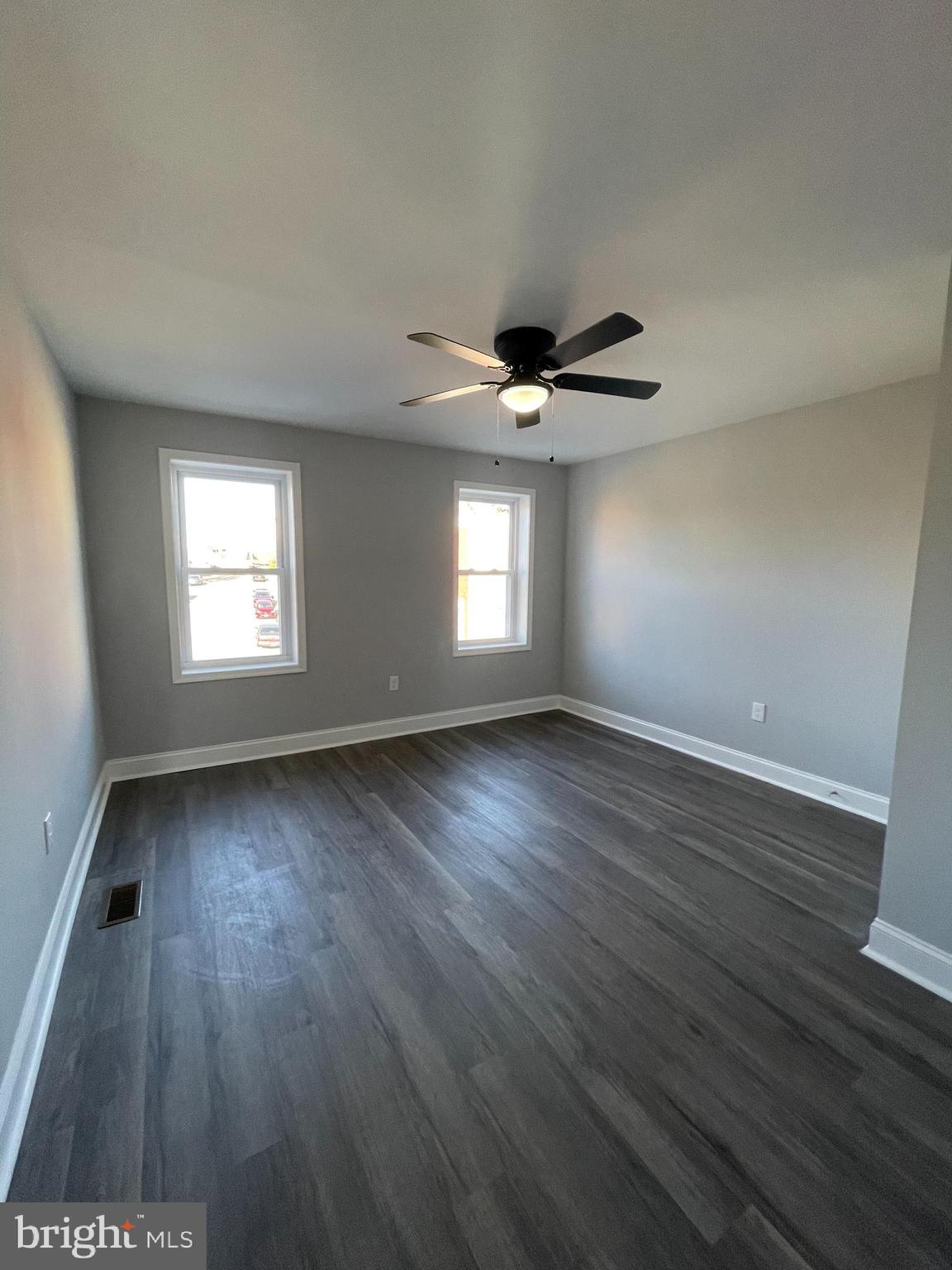 BROADWAY EAST - Residential Lease