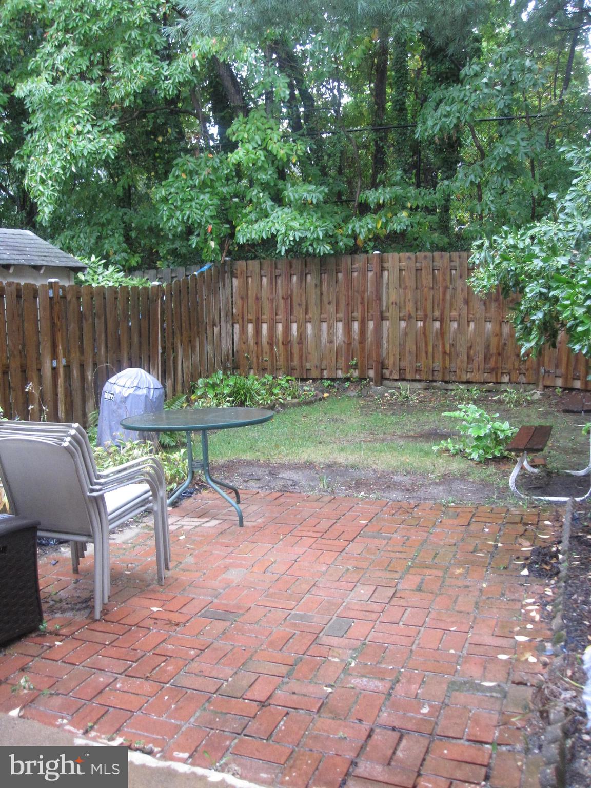 POHICK SQUARE - Residential Lease