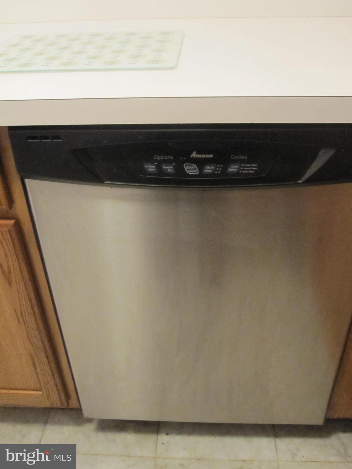 POHICK SQUARE - Residential Lease