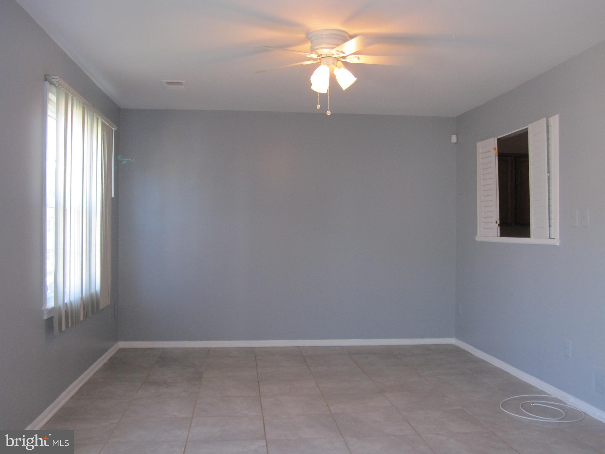 POHICK SQUARE - Residential Lease